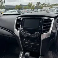 Customer-installed Novo Nav screen