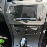 Customer-installed Novo Nav screen